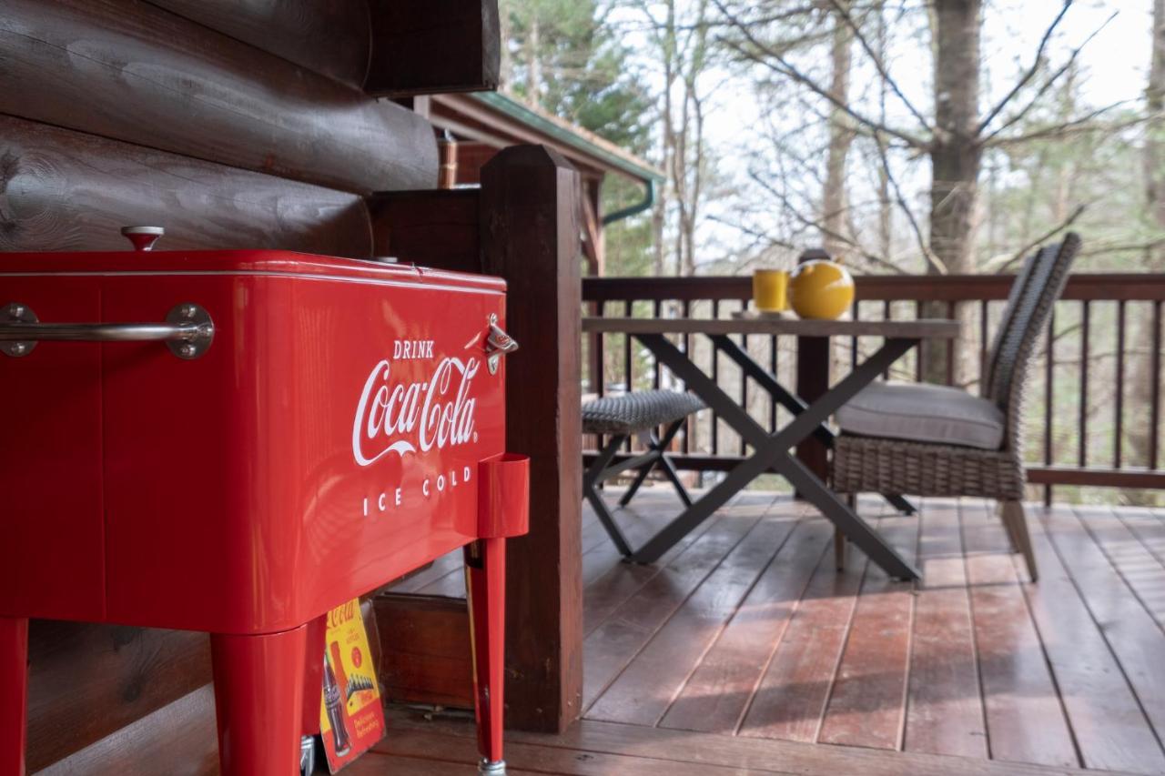 Vila Three Dog Night - Pet-Friendly Cabin With Hot Tub Blue Ridge Exteriér fotografie